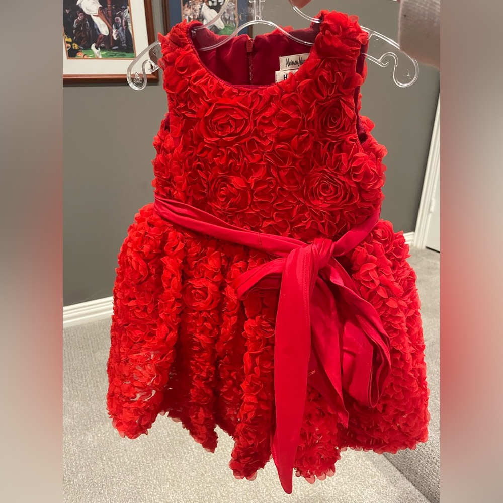 Neiman Marcus | Helena | 2T | red flower dress